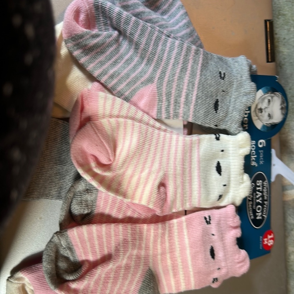 Gerber 6 pack of socks